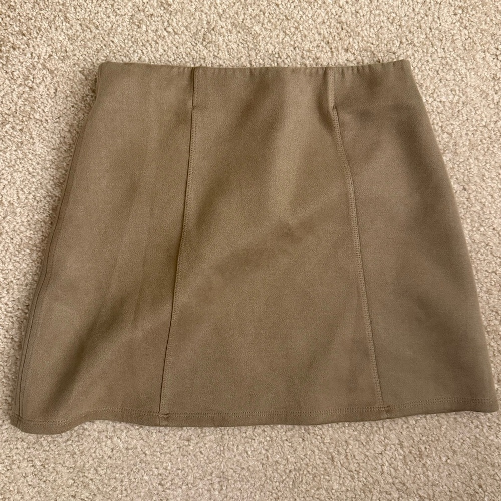 Lefties beige / tan mini skirt